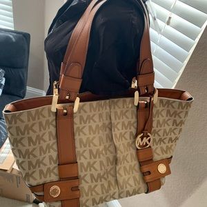 - 💥💥💥MICHAEL KORS💥💥💥